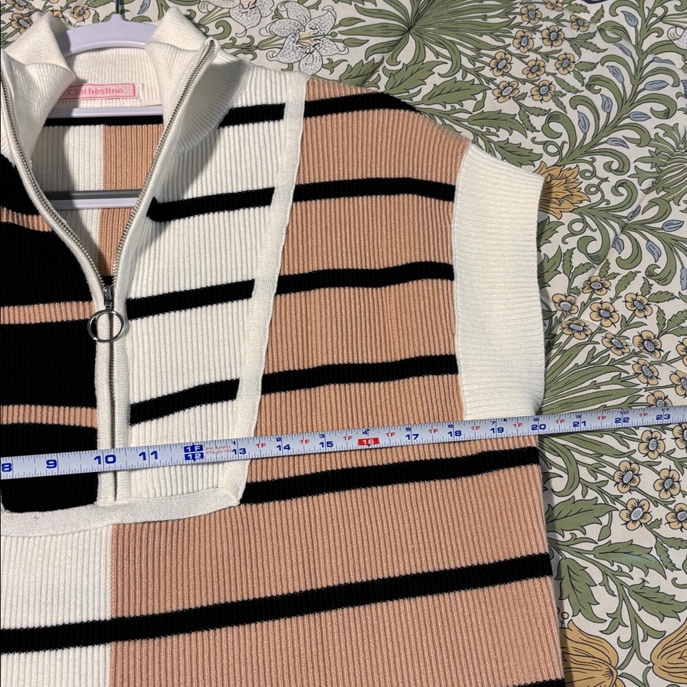 Clothesline Black White Tan Color Block Sleeveless Knit Top with Zipper Frint - Picture 7 of 9